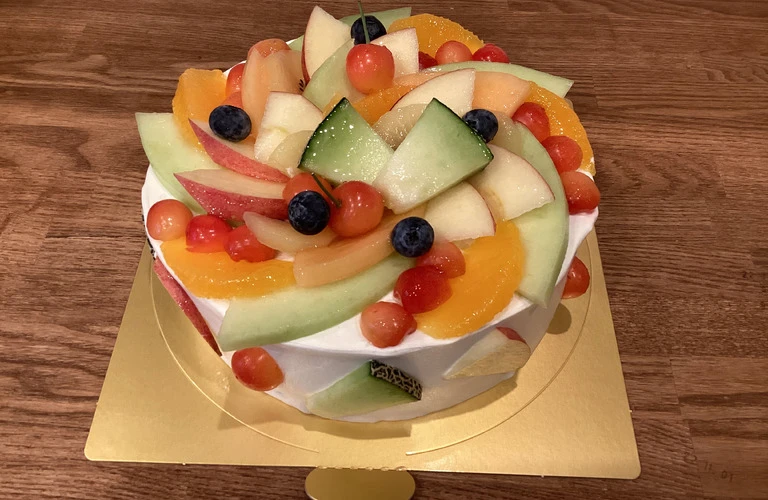 誕生日をお祝い | ふじみ野のケーキならReMyu cafe&cake